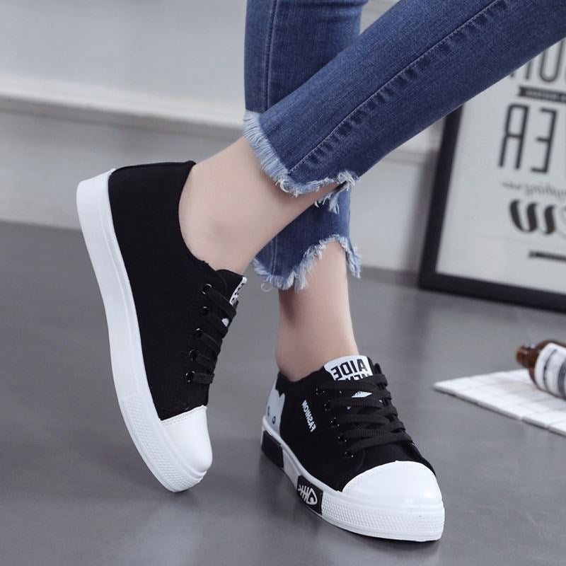 Unisex Canvas Sneakers für Komfort und Stil R&B