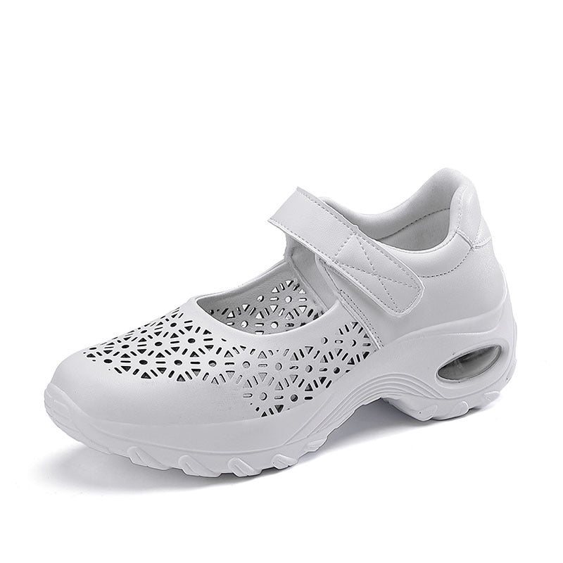 Damen nan perforierter Riemchenschuh mit Luftkissenprofil und Klettverschluss R&B