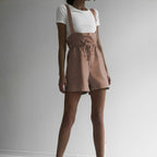 Damen Lässig geschnittene Overall-Shorts mit verstellbaren Trägern R&B