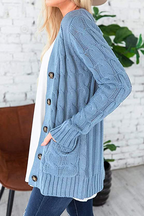 R&B | Zeitlose und Elegante Strickjacke Winter