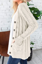 R&B | Zeitlose und Elegante Strickjacke Winter