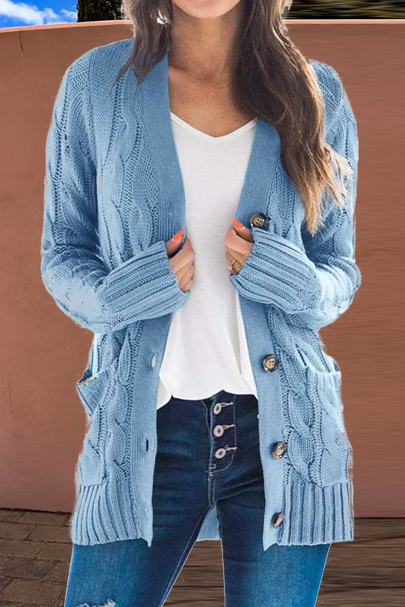 R&B | Zeitlose und Elegante Strickjacke Winter