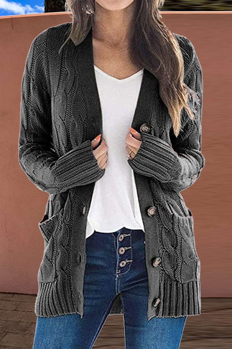 R&B | Zeitlose und Elegante Strickjacke Winter