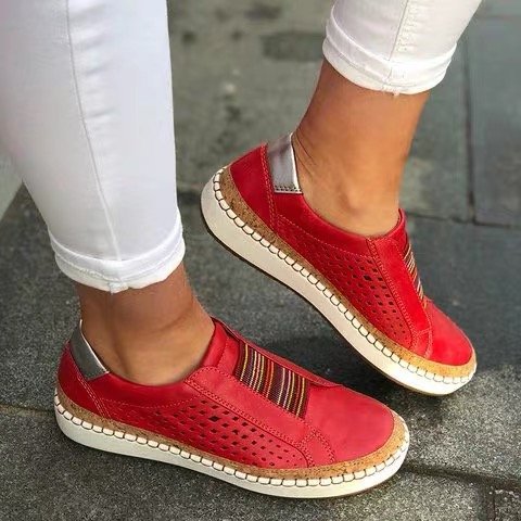 Damen bequeme Slip-On Sneakers mit atmungsaktiver Oberflächenstruktur R&B