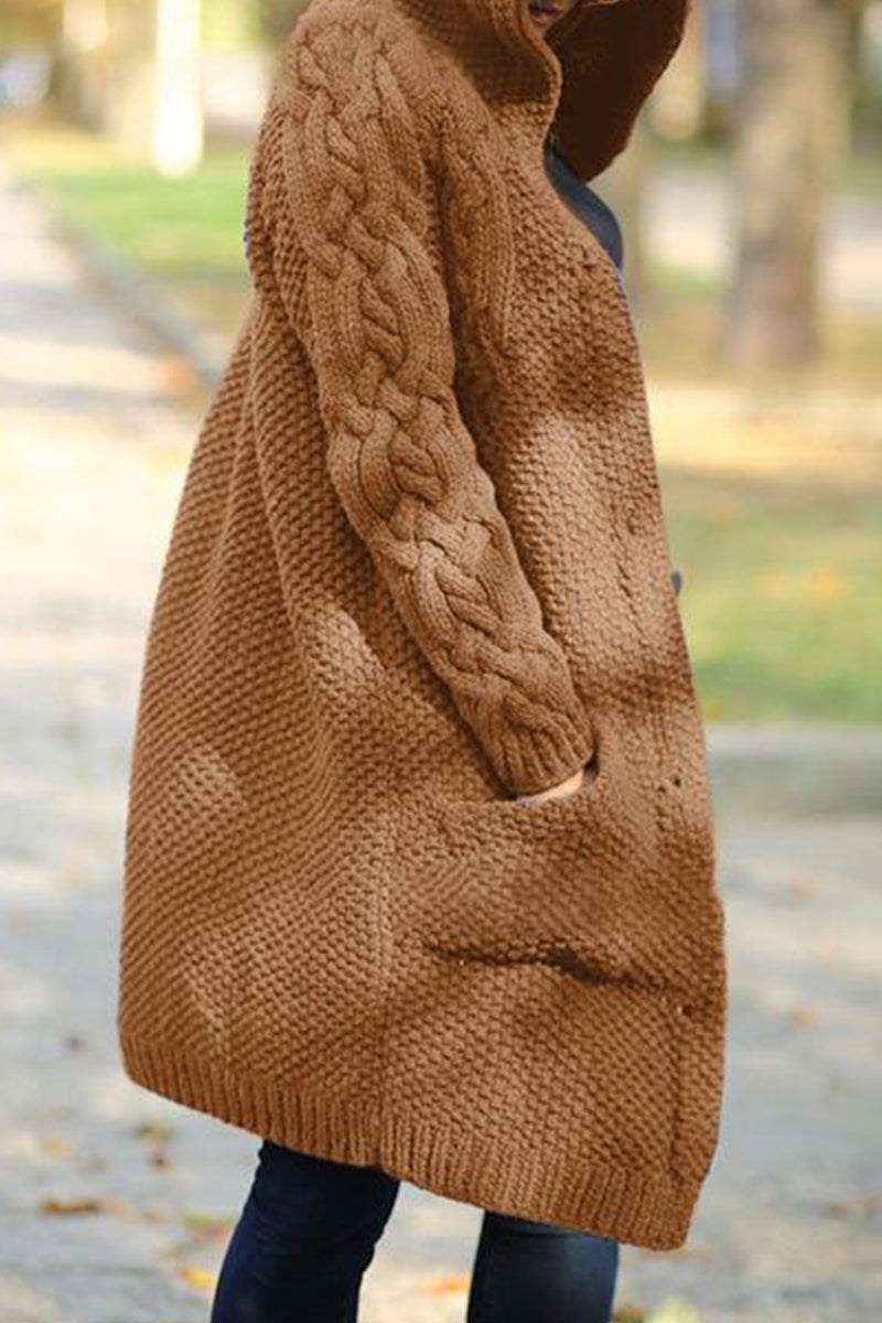 R&B | Modische und Minimalistische Strickjacke