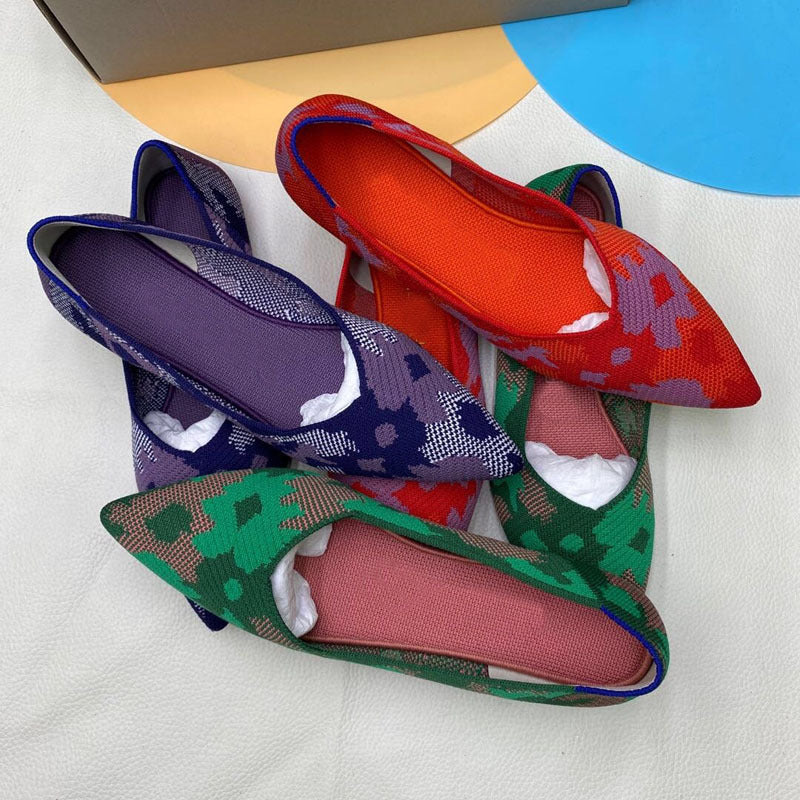 Damen spitz zulaufende Ballerinas mit modernem Muster und flexiblem Fußbett