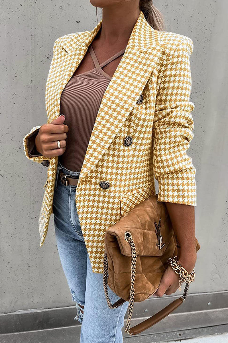 R&B | Elegantes und Lässiges Kleidungsstück