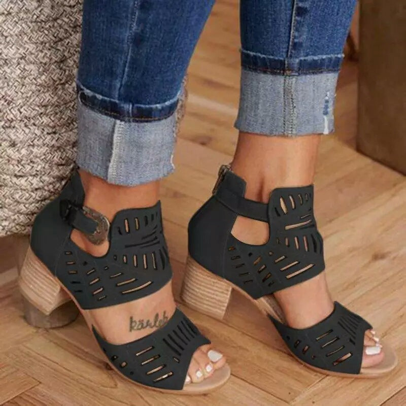 Damen Stiefeletten mit Cut-Out-Design und Blockabsatz R&B