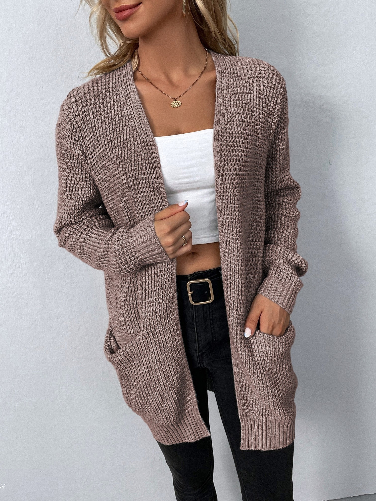 R&B | Strickjacke mit Modernem Design