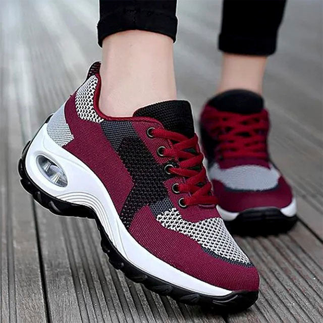 Atmungsaktive Farbblock-Sneaker R&B