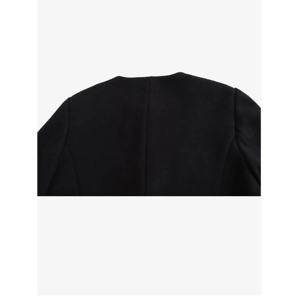 R&B | Moderne Eleganz für Frauen