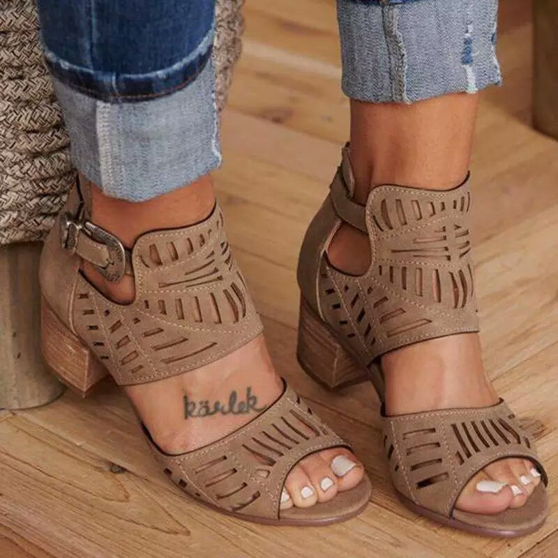 Damen Stiefeletten mit Cut-Out-Design und Blockabsatz R&B