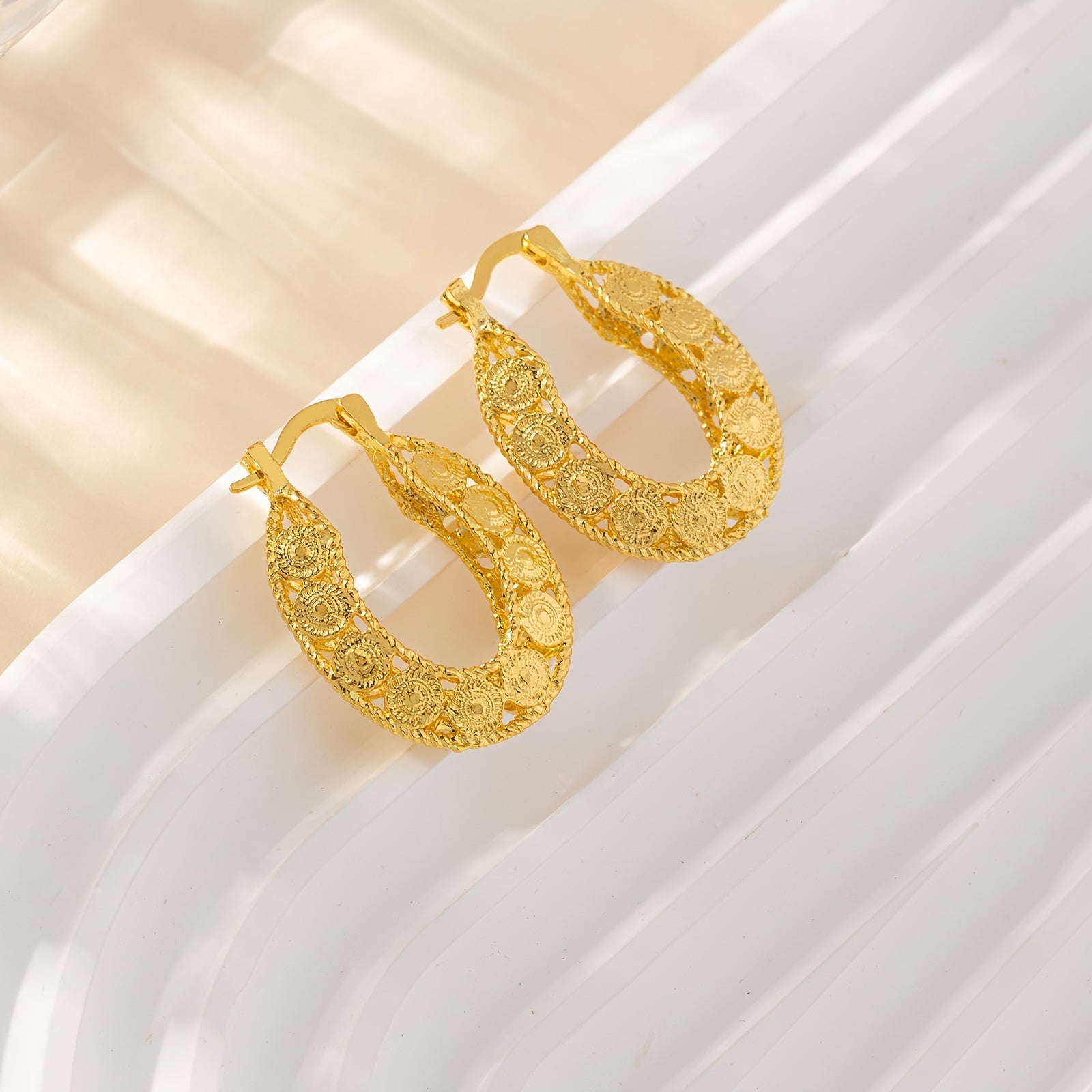 R&B | 14Kt Gold Einzigartige Gold Filigrane Chunky Creolen