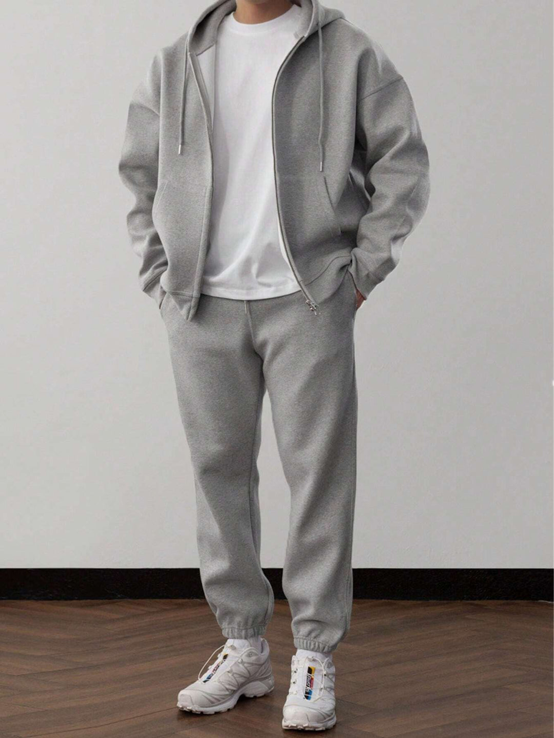 R&B | Unifarbener Kapuzenpulli und Hose für Herren