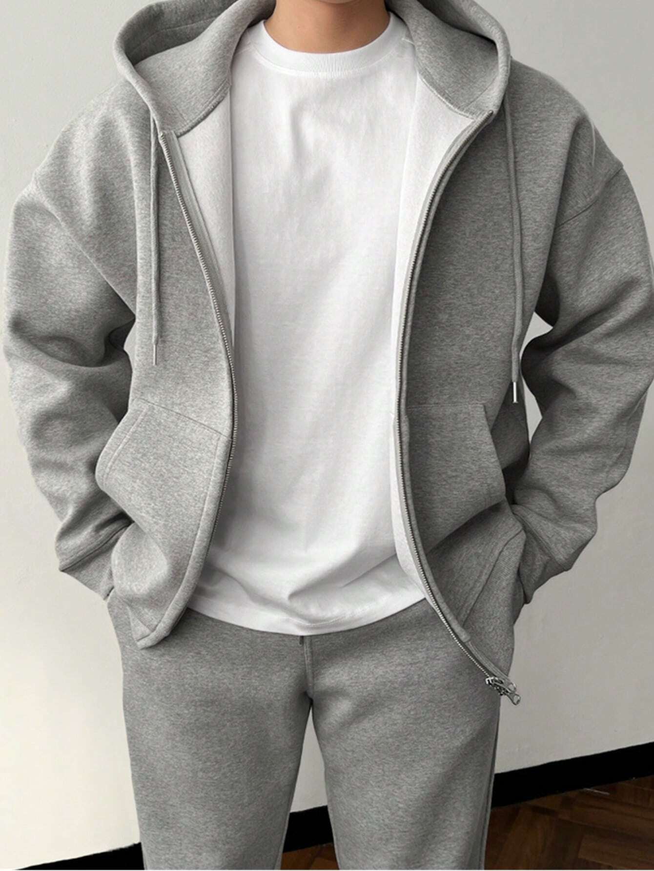 R&B | Unifarbener Kapuzenpulli und Hose für Herren
