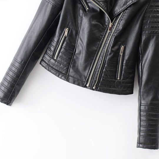 Damen Kunstleder Bikerjacke mit gesteppten Details und schmalem Schnitt R&B