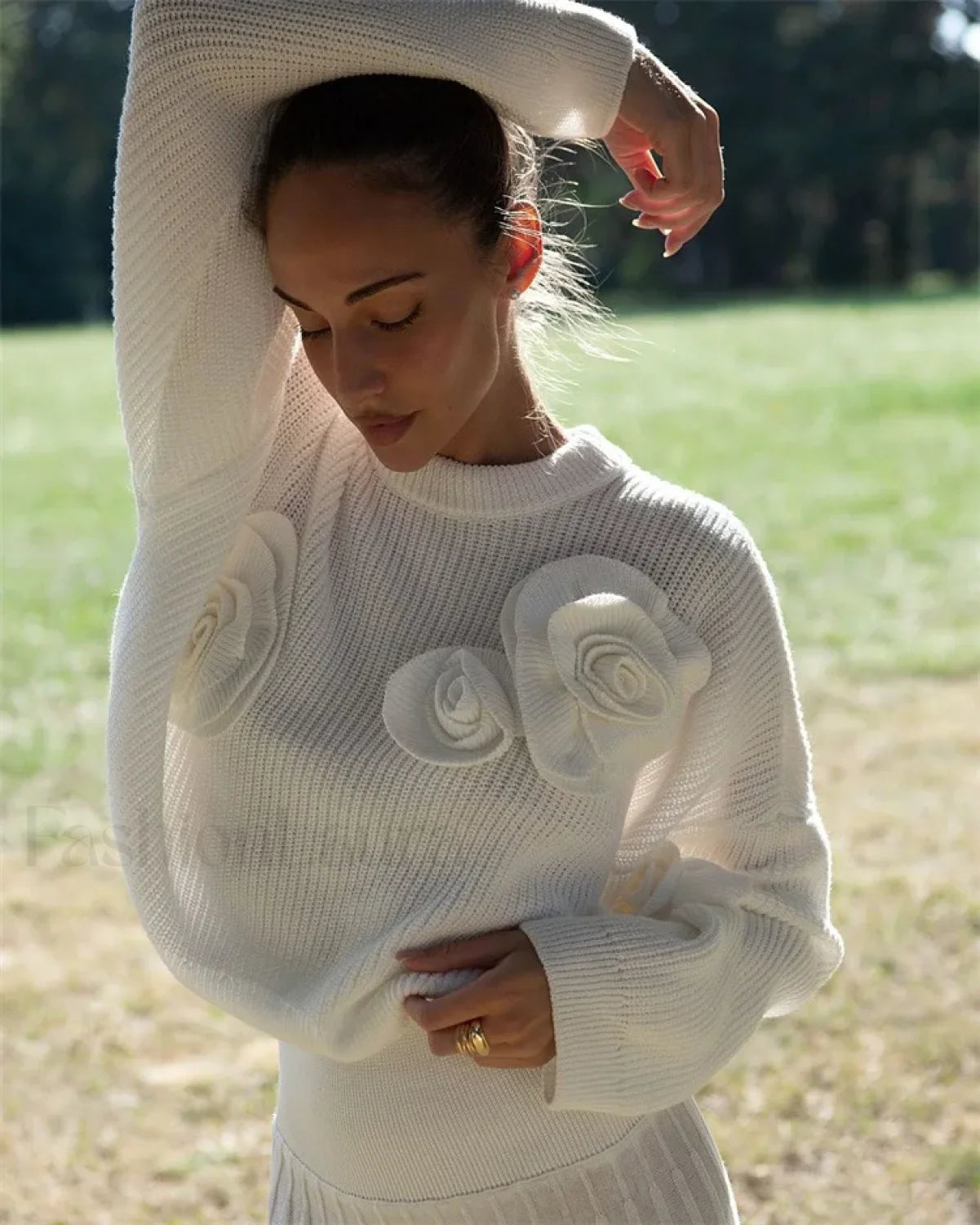 R&B | Gemütlicher 3D Rosenstrickpullover mit Lässiger Passform
