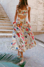 R&B | Elegantes zweiteiliges Set mit Floralprint, Taschen, Rüschen und Quadratausschnitt