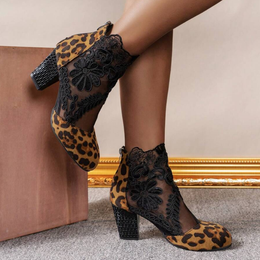 R&B | Bestickte High-Heel-Stiefel - Trendy Footwear