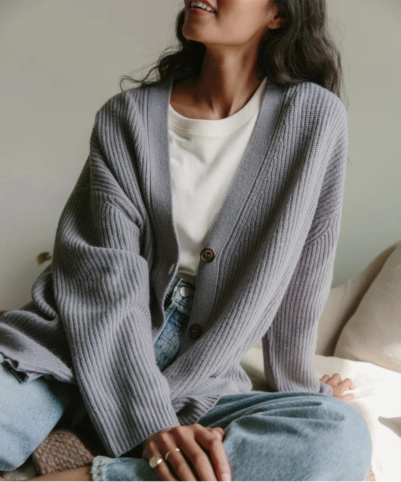 R&B | V-Ausschnitt-Cardigan für Frauen