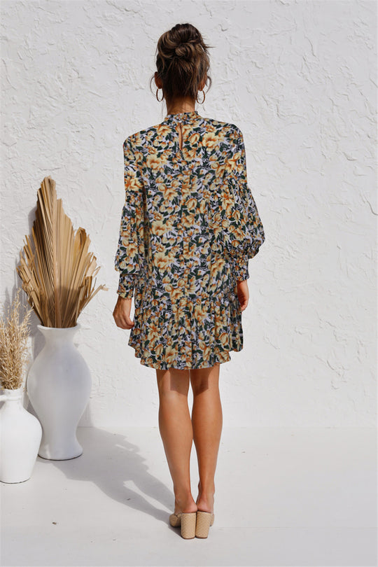 Damen Blümchen Minikleid mit voluminösen Ärmeln und dekorativem Stehkragen R&B