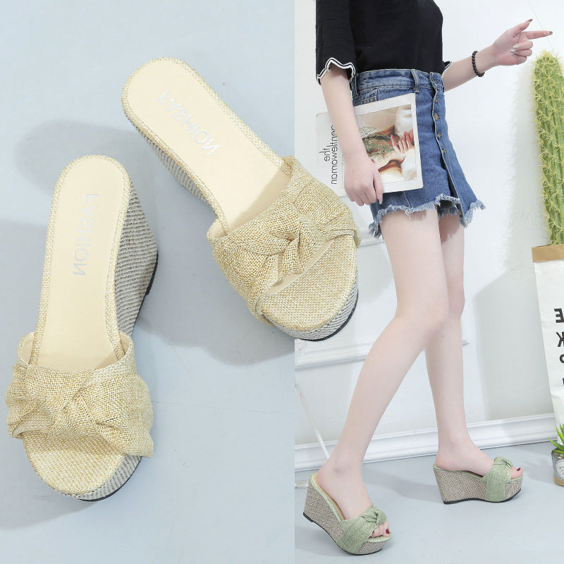 Damen Wedge-Sandaletten mit dekorativem Knoten und komfortablem Fußbett R&B