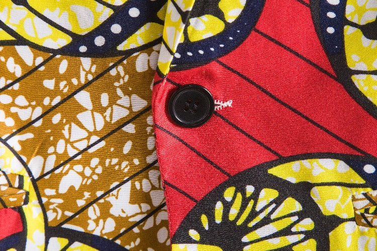Damen Blazer aus hochwertigem afrikanischem Stoff mit modernem Muster
