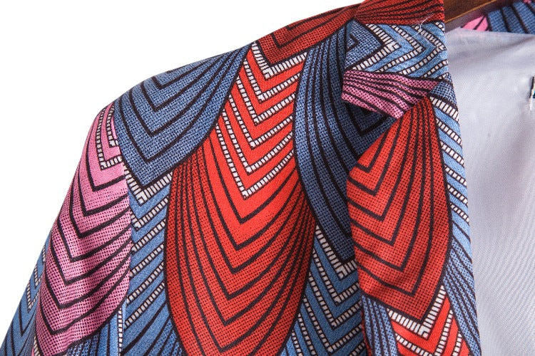 Damen Blazer mit auffälligem floralem Muster und modernem Schnitt