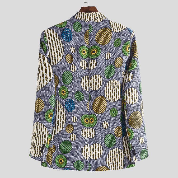 Damen Blazer im einzigartigen afrikanischen Muster mit modernem Schnitt