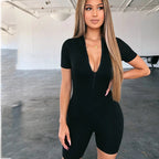 Damen Sportlicher Kurzarm-Jumpsuit mit farbigem Reißverschluss und figurbetontem Schnitt
