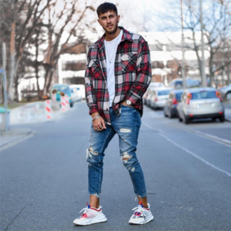 Herren modische Slim Fit Jeans mit angesagten Rissen und Verjüngung R&B
