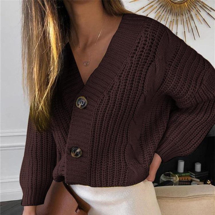 Damen Strickjacke mit traumhaftem Kabelmuster und eleganten Knopfdetails R&B