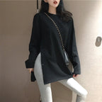 Damen Langarmshirt mit asymmetrischem Schnitt und dekorativen Knöpfen