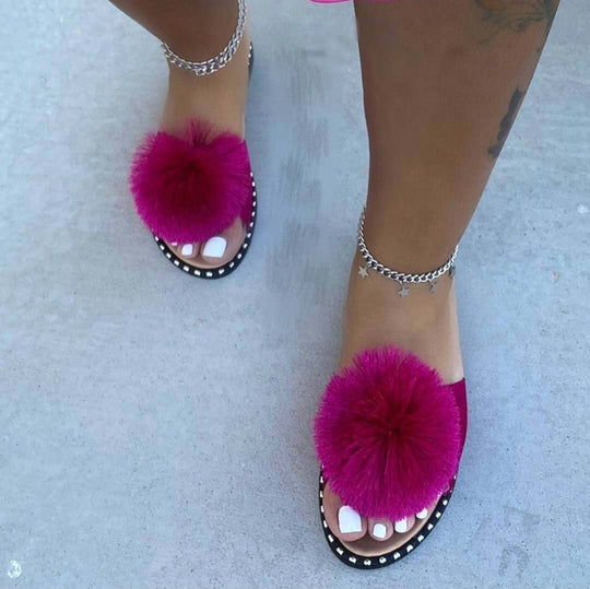 Damen modische Pantoletten mit luxuriösen Fellakzenten und eleganten Schmuckdetails R&B