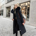 Juliana | Stylischer Mantel mit Kunstfell