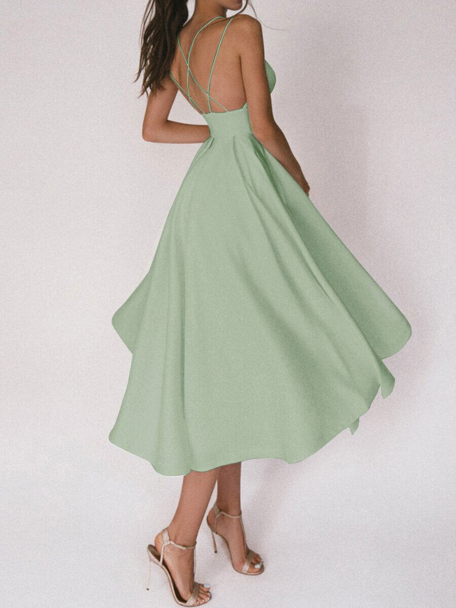 R&B | Grace Das Elegante Trägerkleid mit V-Ausschnitt