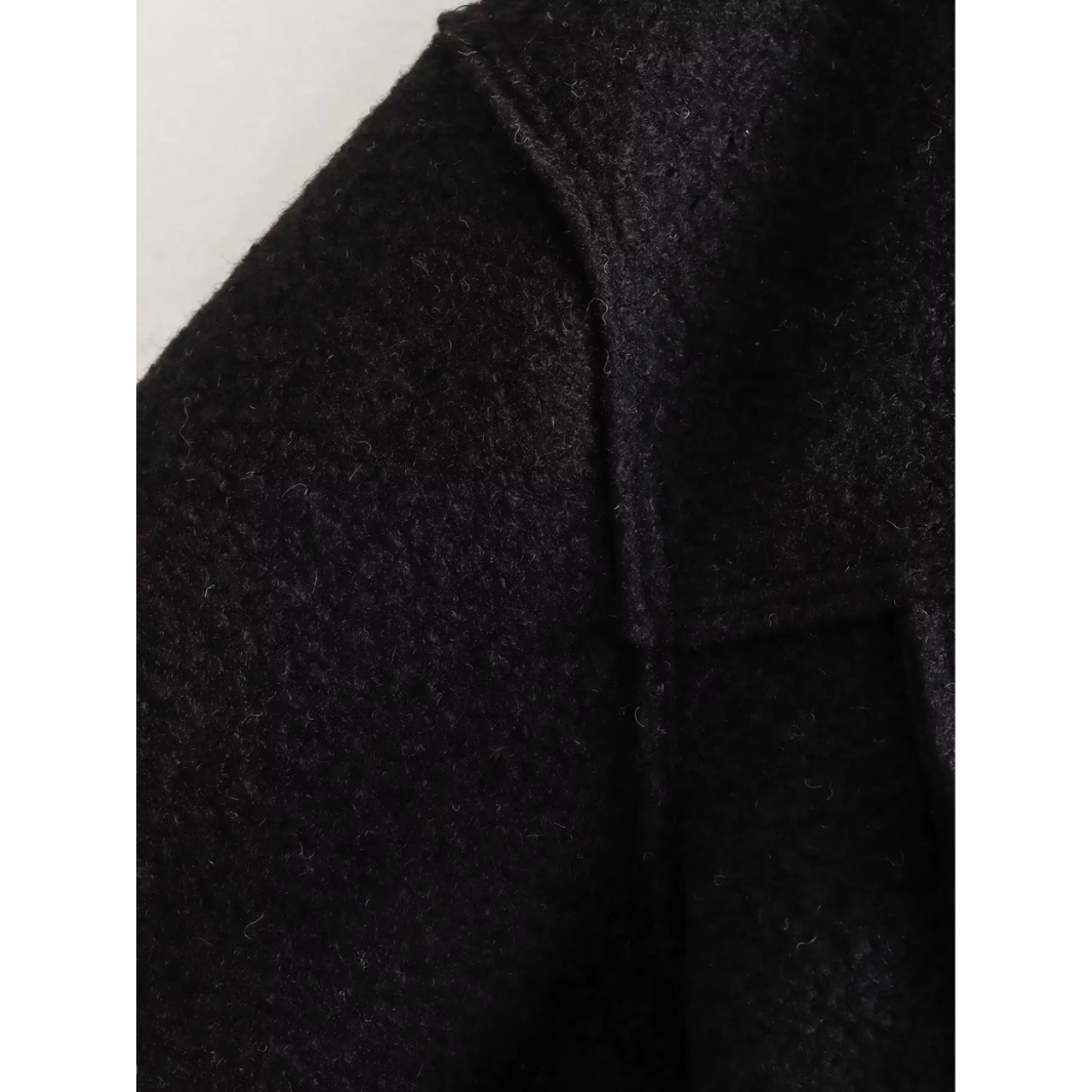 R&B | Kühne Eleganz für Frauen