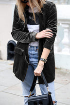 R&B | Blazer aus Samt im Streetstyle