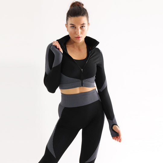 Damen Sportliches Set mit cropped Jacke und hochgeschnittenen Leggings R&B