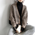 Damen Gemusterte Strickjacke mit innovativem Zopfmuster und oversized Schnitt