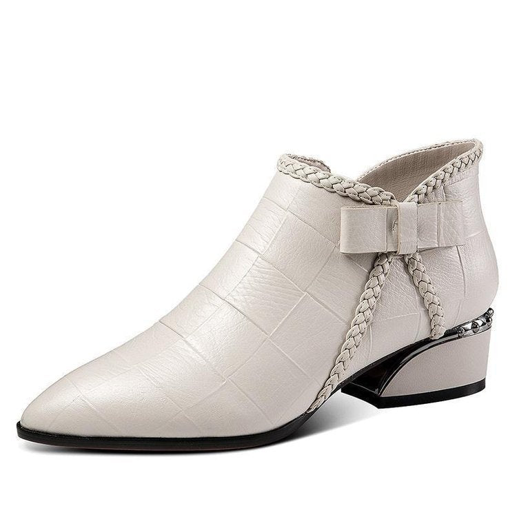 Damen elegante Ankle-Boots mit geflochtenem Detail und modischem Absatz R&B