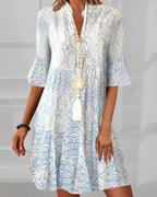 Stilvolles Kleid mit Print und Halbarm