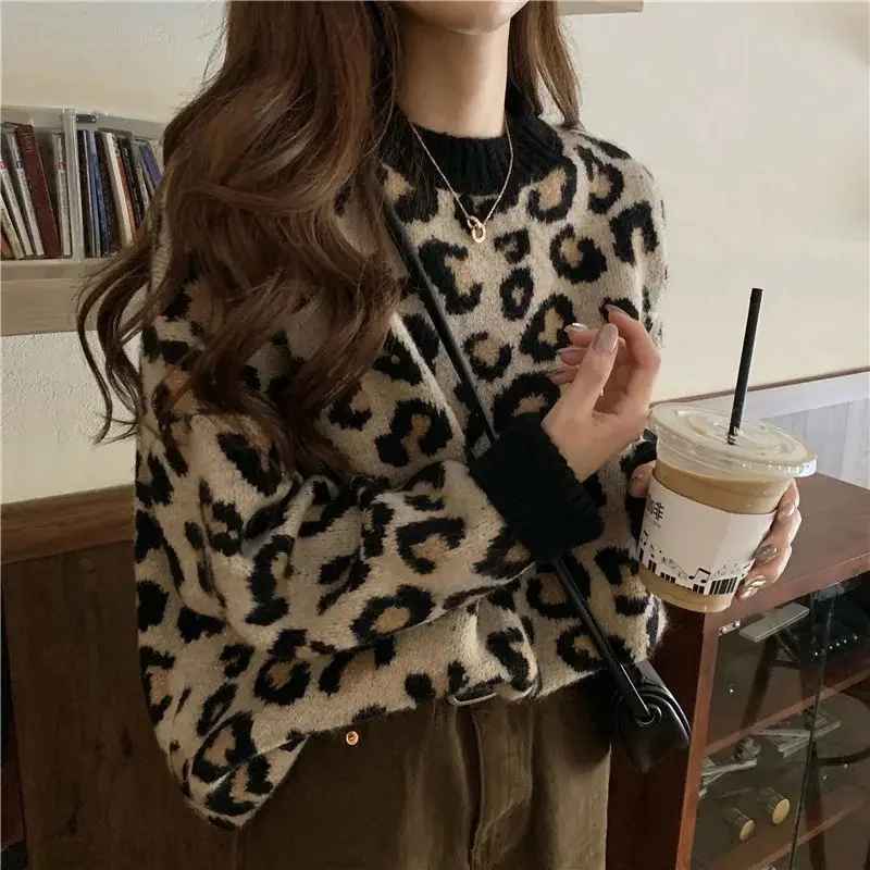 R&B | Stylischer Pullover mit Leopardenmuster