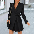 Einfarbiges Blazerkleid