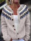 R&B | Elegante Damenstrickjacke mit Knöpfen
