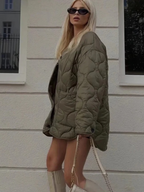 R&B | Trendy Olivgrüne Oversized Steppjacke für einen stilvollen Look Ideal für Herbst/Winter