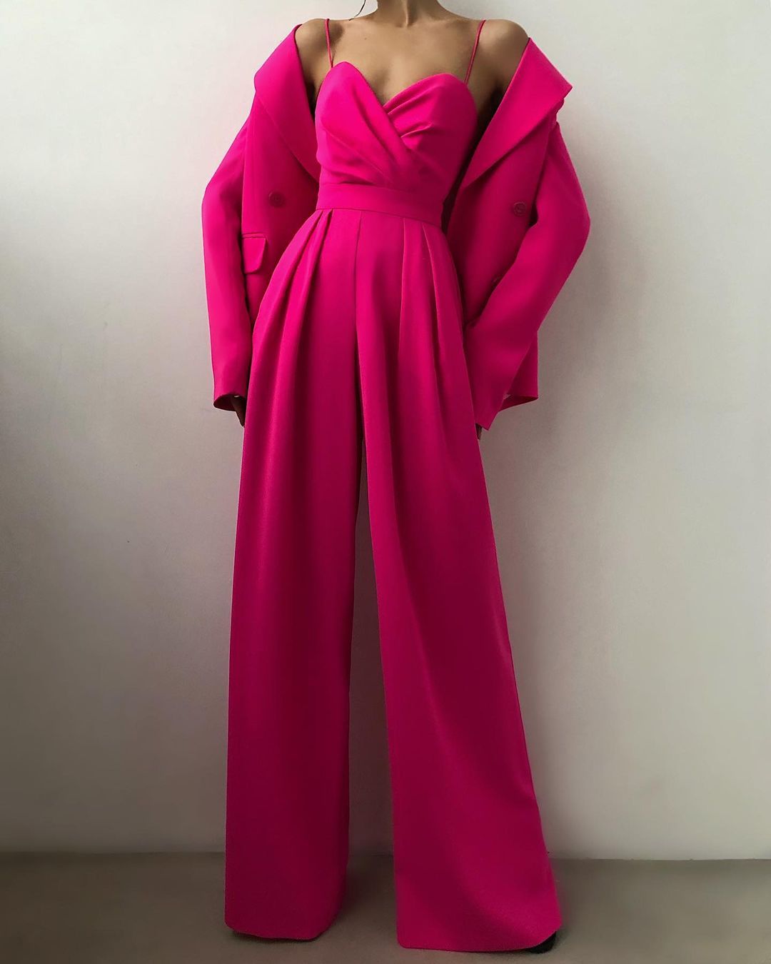 R&B | Damen Eleganter Fließender Jumpsuit mit Spaghettibändern für Festliche Anlässe