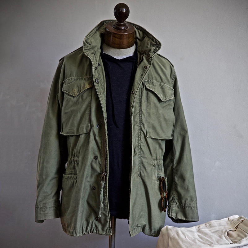 R&B | Outdoor-Jacke - Wasserdicht und Funktionell - Perfekt für den Alltag und Abenteuer