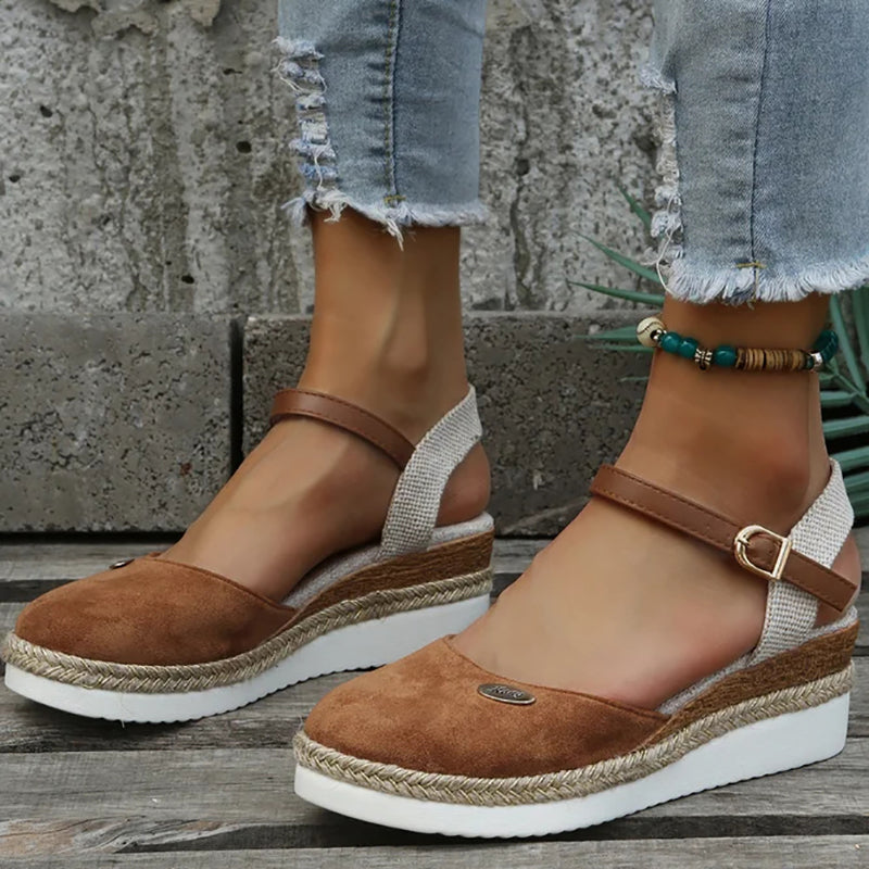 Vintage Wedge Sandalen R&B