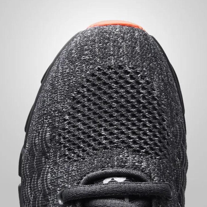 R&B | Hardwell Flexstride Sneaker